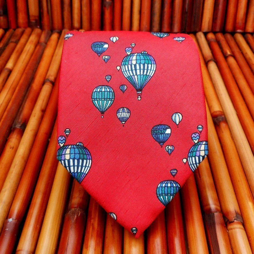 RARE VINTAGE ROBERT TALBOTT Red w/Multicolored Hot Air Balloon 100% Silk Tie